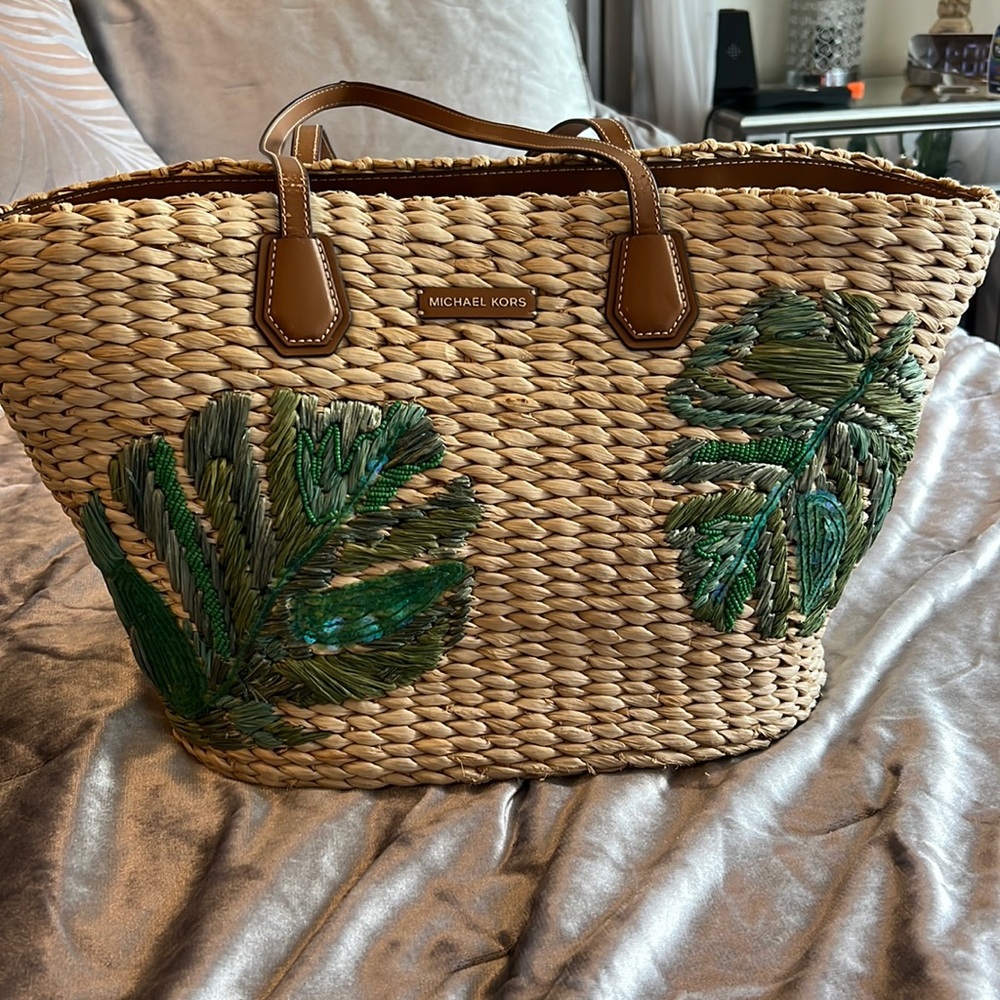 Michael kors palm leaf rattan beach tote bag